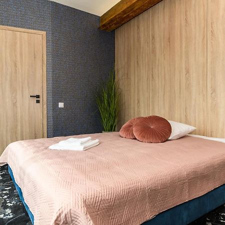 Coliving Synet Leilighet Mažeikiai Eksteriør bilde